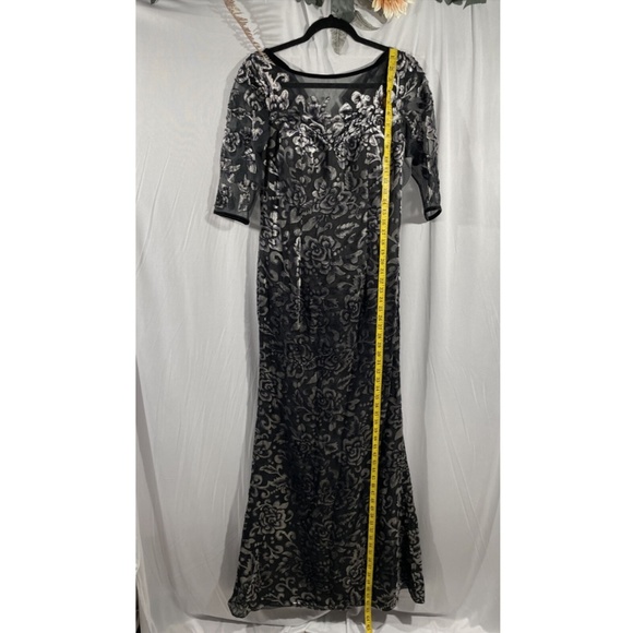 NWT $538 La Femme [ 8 ] Burnout‎ Velvet Column Gown in Black/Gunmetal - Picture 6 of 14